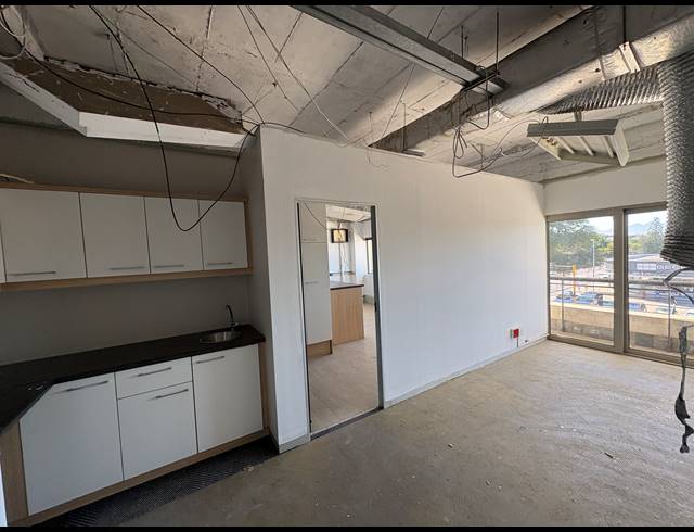 840.20M² OFFICE TO LET IN TYGER VALLEY